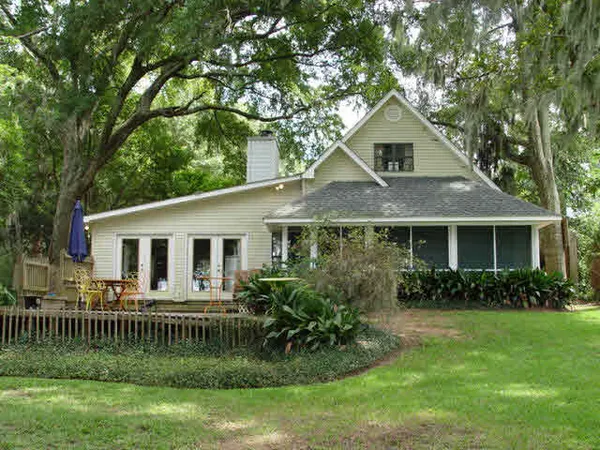 $3,500 | 655 North Mobile Street, Fairhope, AL 36532
