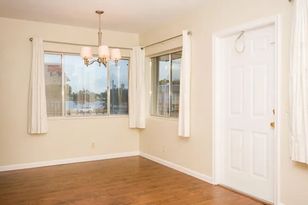 $1,300 | 3360 Lake Osborne Drive, Unit 210, Lake Worth Beach, FL 33461
