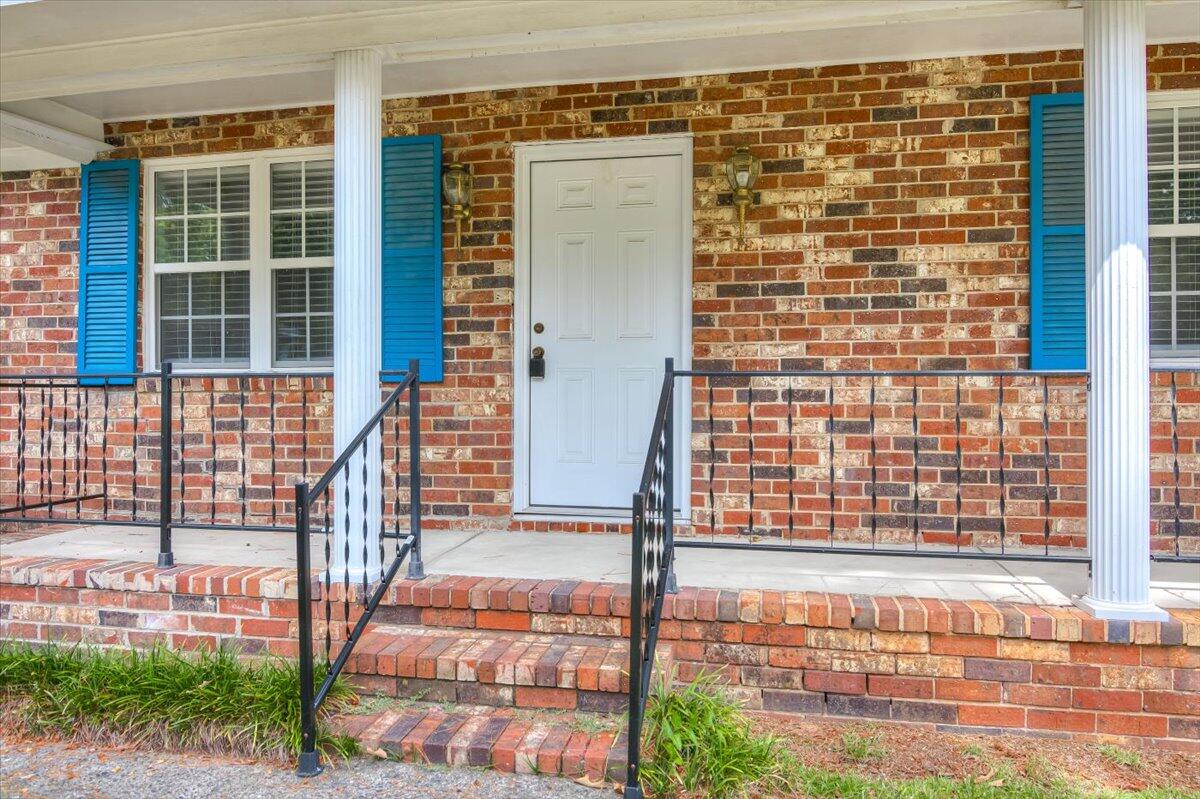 3203 River Oak Road Augusta, GA 30909 - Photo 3 of 31