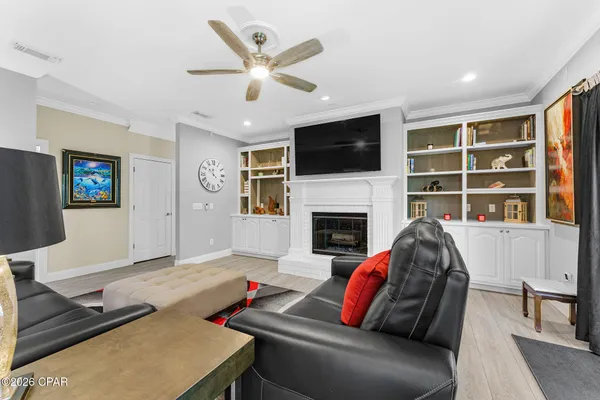 $689,900 | 205 Judy Circle, Lynn Haven, FL 32444