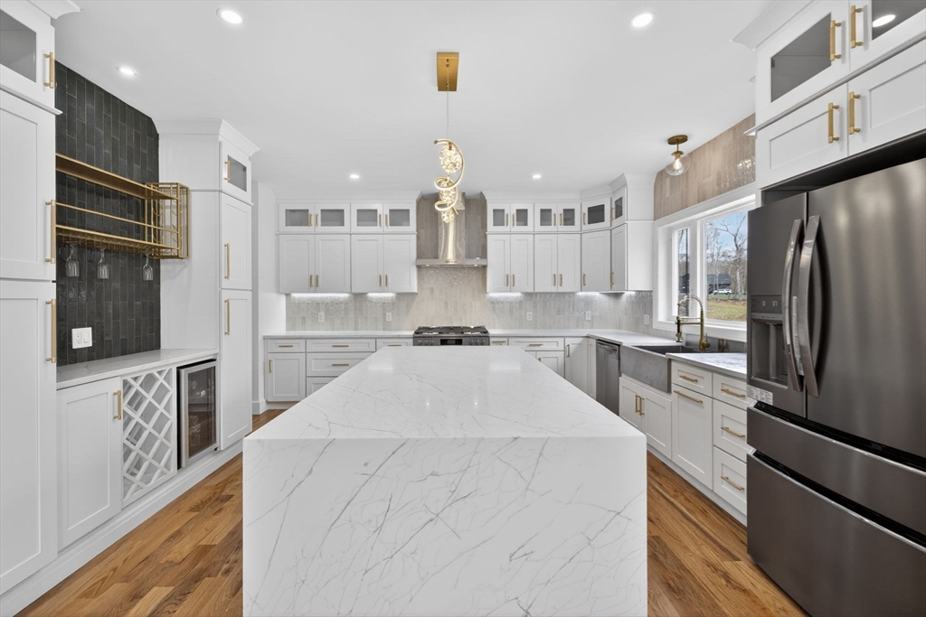 23 BUCKLIN Drive Rehoboth, MA 02769 - Photo 3 of 37
