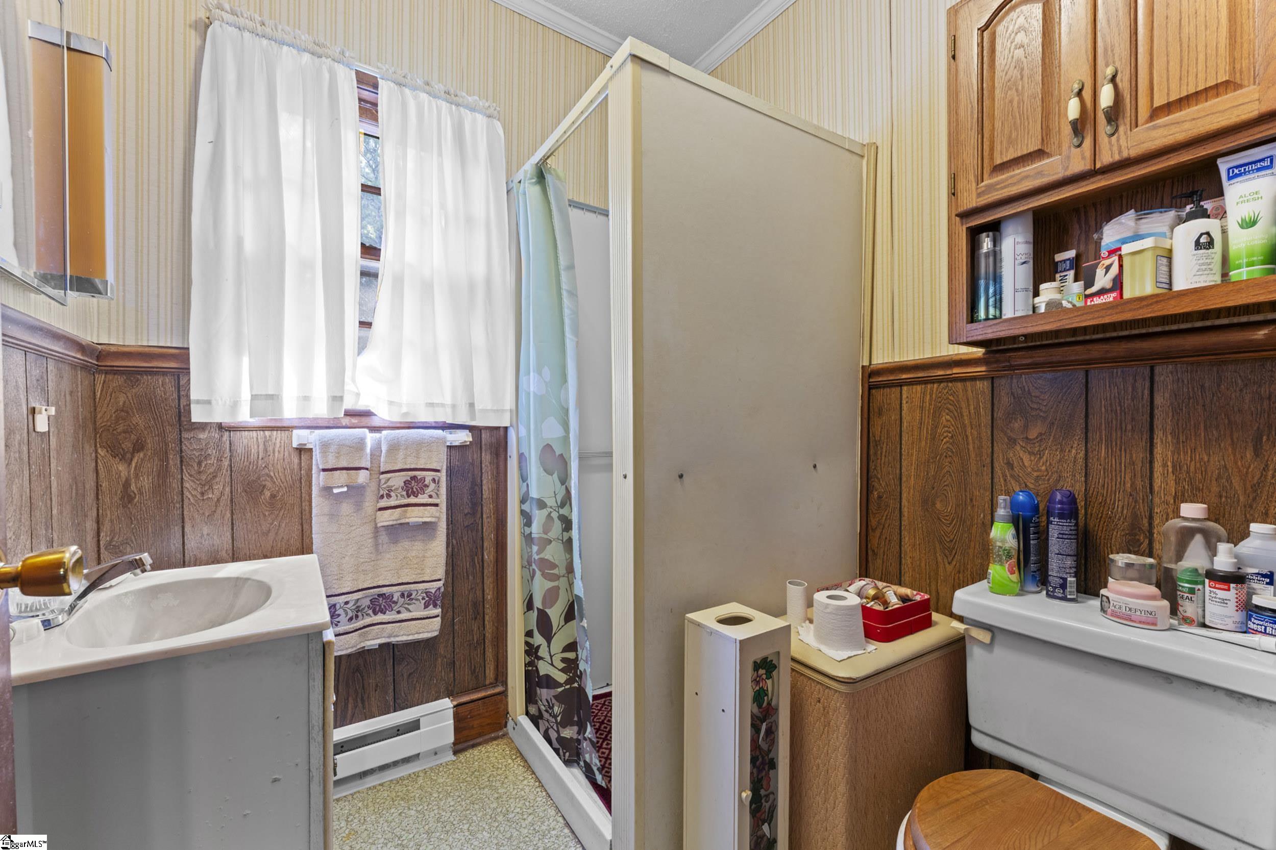 404 Roger Bolt Road Belton, SC 29627 - Photo 11 of 46 Gallery Image 11