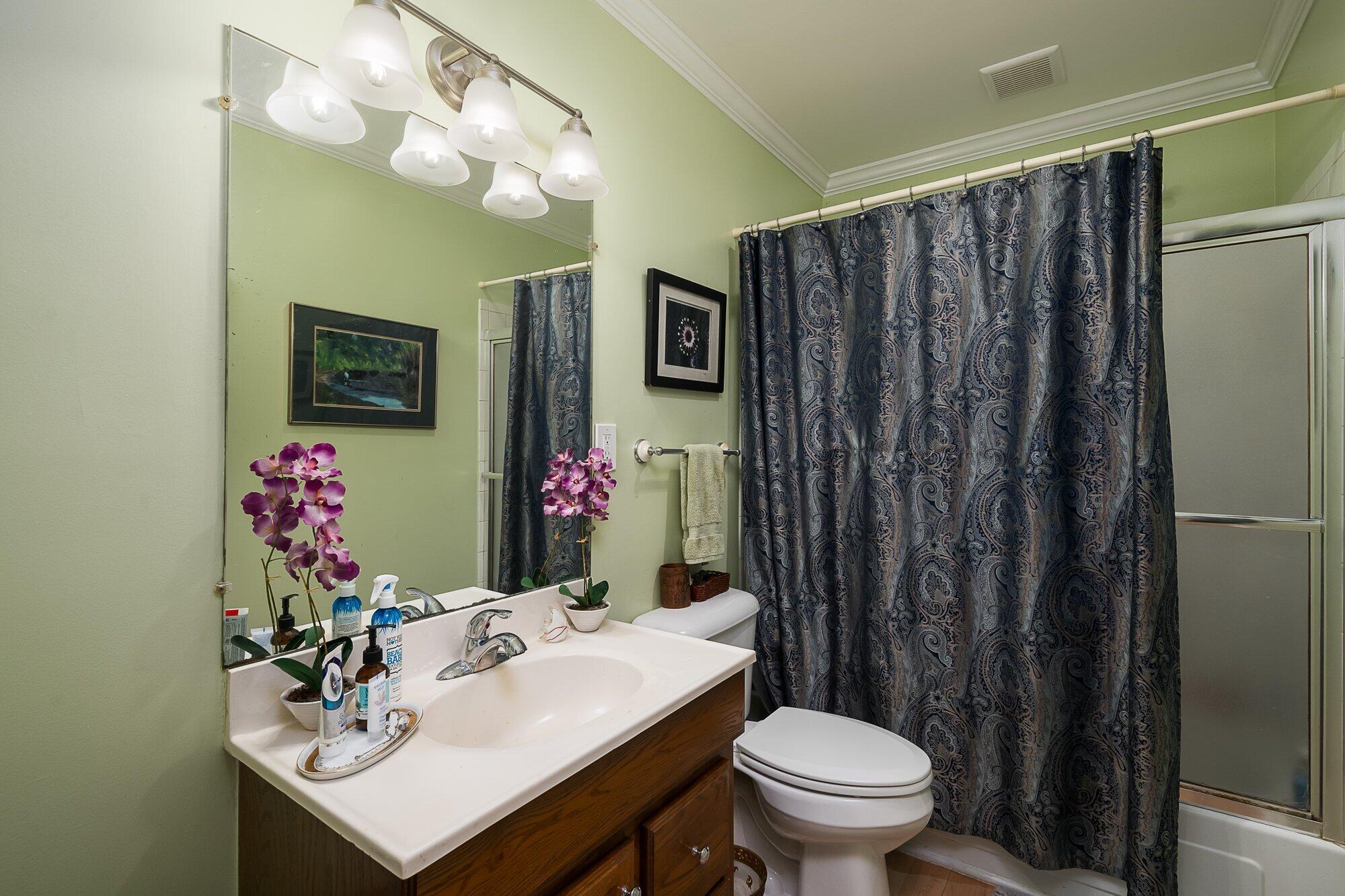 129 Lackawanna Road Lexington, KY 40503 - Photo 12 of 15 014-129_lackawanna_rd_8_30_22-highrez.jp