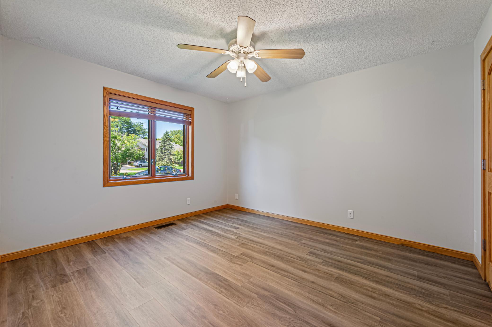 7250 Hunters Run Eden Prairie, MN 55346 - Photo 21 of 28 Gallery Image 21