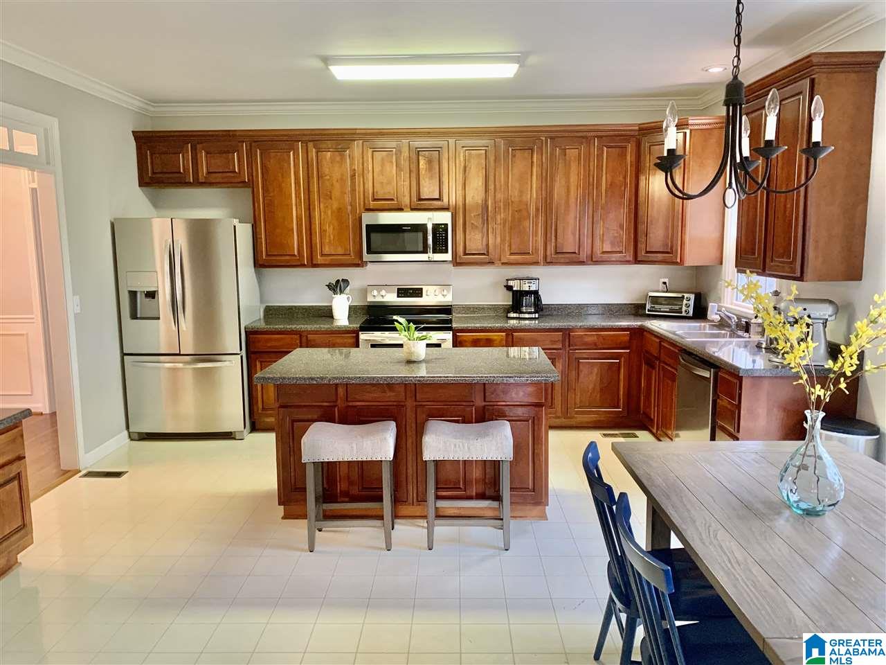 246 Weatherly Club Drive Alabaster, AL 35007 - Photo 15 of 48