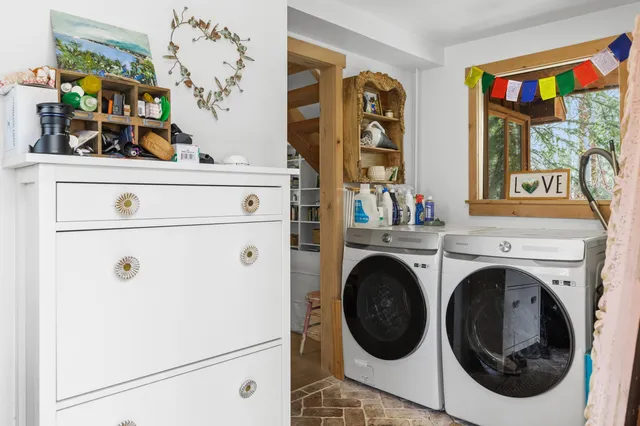 $610,000 | 215 Juniper Drive, Unit 7, Mammoth Lakes, CA 93546