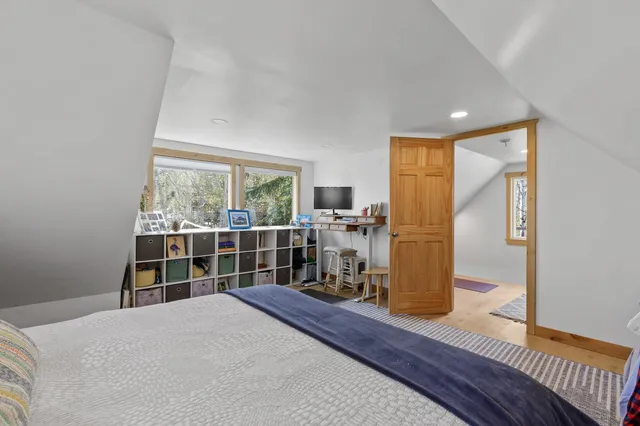 $610,000 | 215 Juniper Drive, Unit 7, Mammoth Lakes, CA 93546