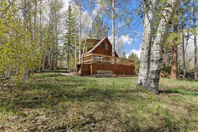 $610,000 | 215 Juniper Drive, Unit 7, Mammoth Lakes, CA 93546