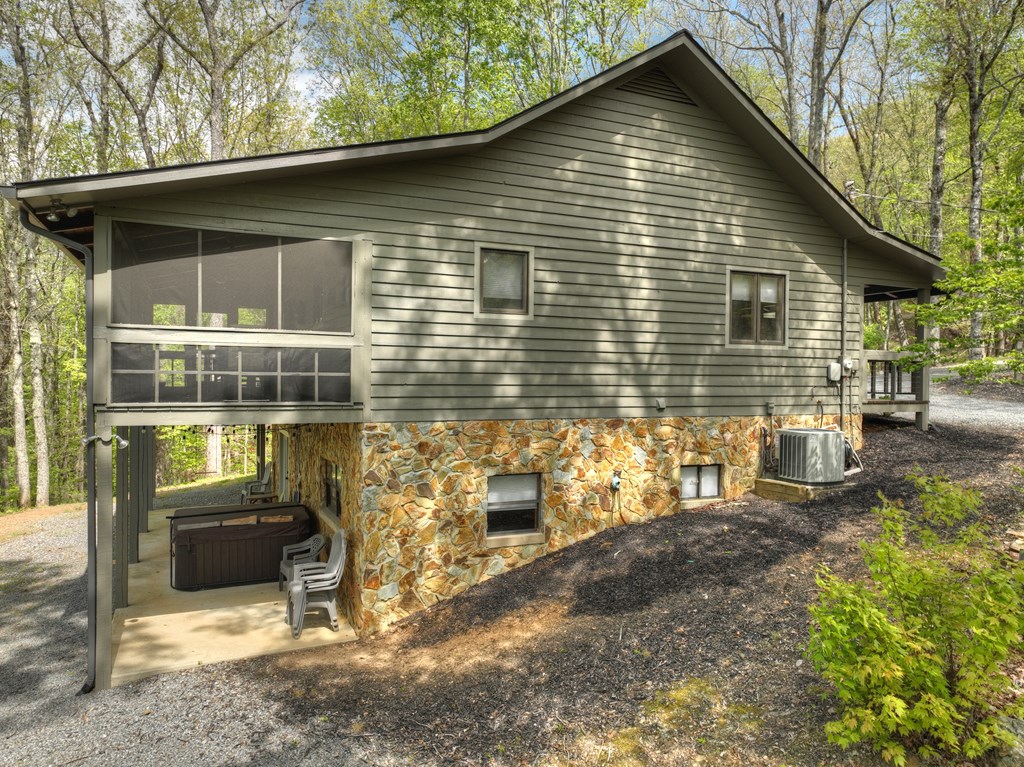 253 Green Ridge Mountain Blue Ridge, GA 30513 - Photo 35 of 59