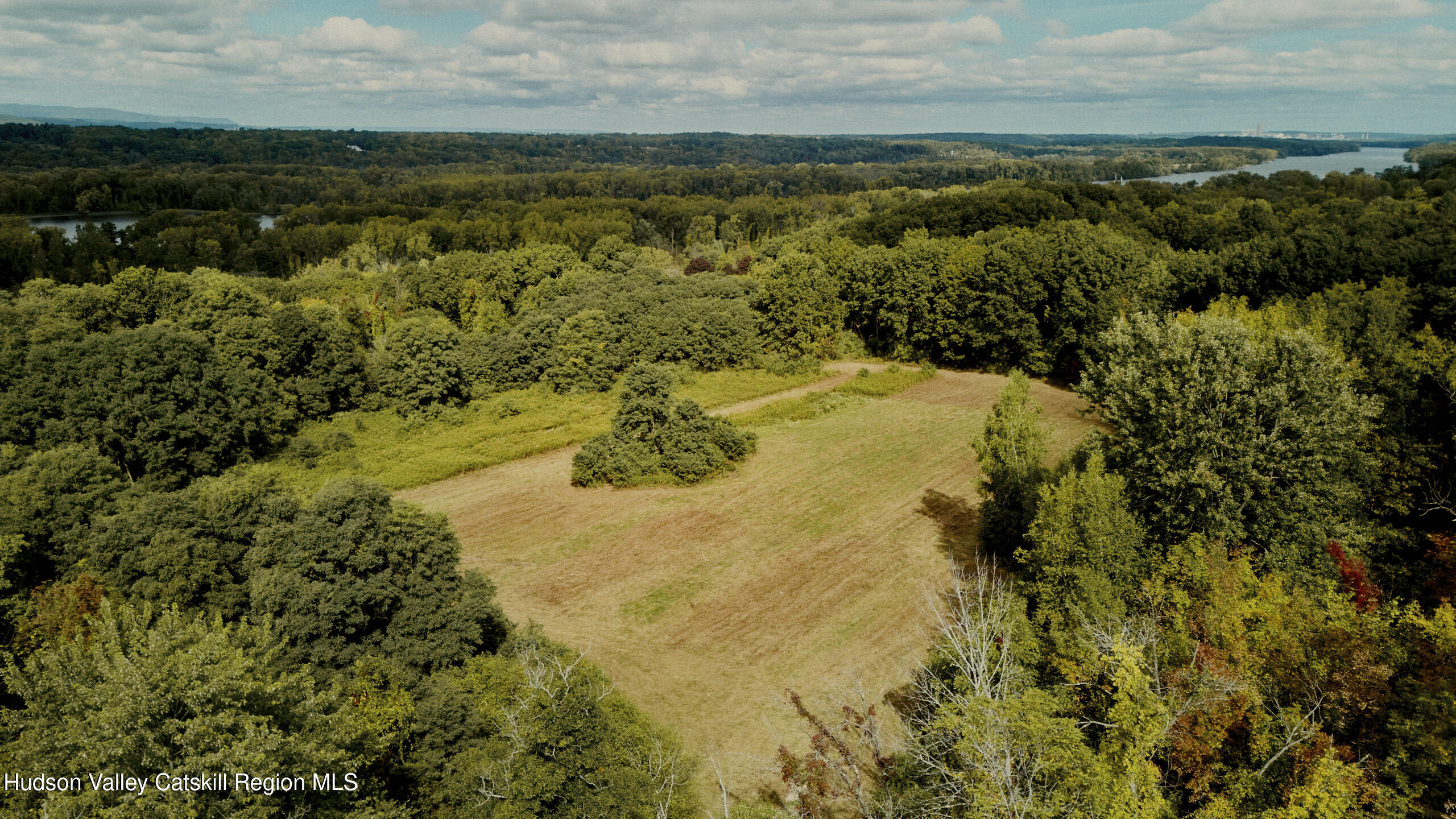 1320 River Road Schodack, NY 12156 - Photo 10 of 27 Copy of 2024.09.24_LM_SCHODACKLANDING__0