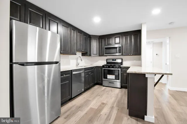 $900,000 | 202 Foundry Street, Florence, NJ 08518