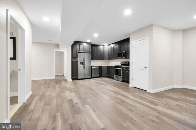 $900,000 | 202 Foundry Street, Florence, NJ 08518