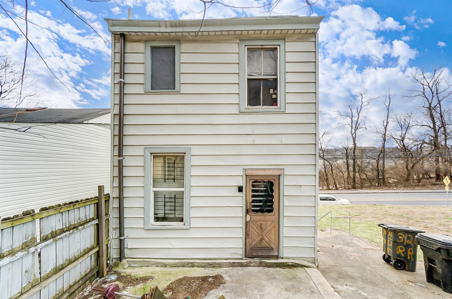 3126 River Road Cincinnati, OH 45204 - Photo 31 of 36