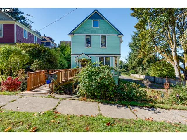 $499,000 | 501 38th Street, Astoria, OR 97103