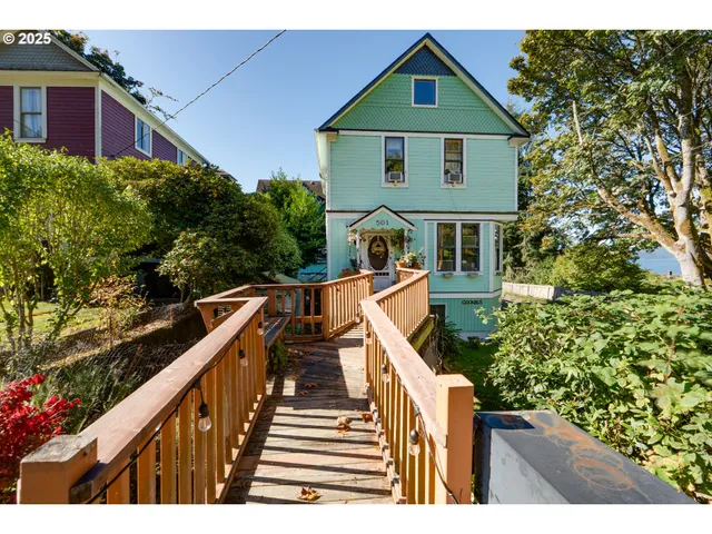 $499,000 | 501 38th Street, Astoria, OR 97103