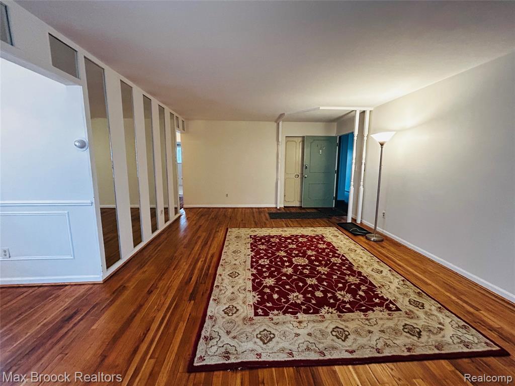 4113 Telegraph Road, Unit B117 Bloomfield Hills, MI 48302 - Photo 6 of 28