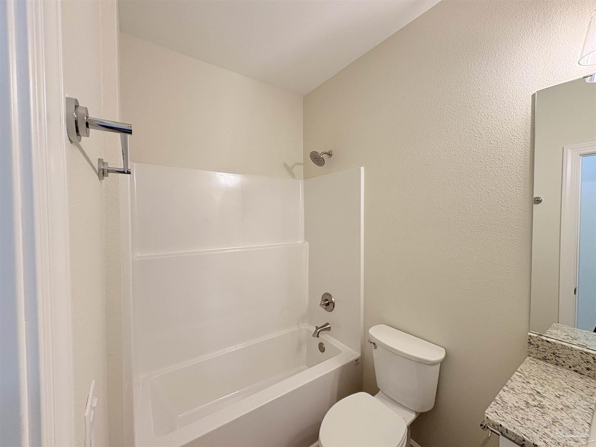 218 Alton Road Pensacola, FL 32507 - Photo 9 of 23 Gallery Image 9