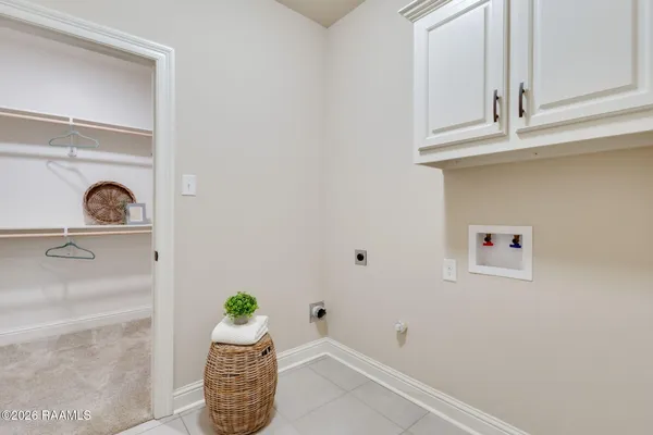 $2,400 | 221 Finnegan Way, Youngsville, LA 70592