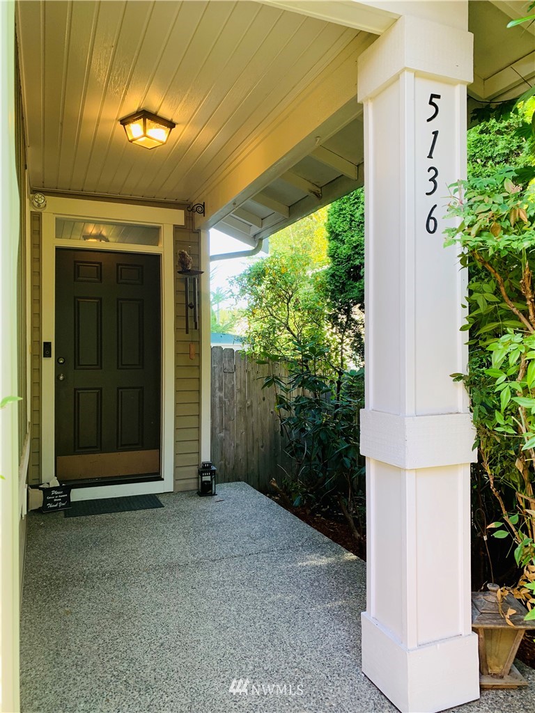 5136 Northeast 4th Court Renton, WA 98059 - Photo 2 of 25