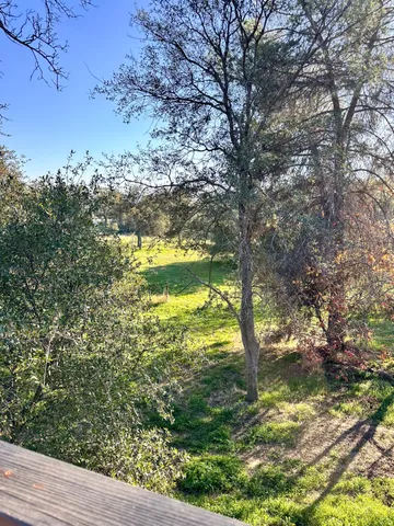 $250,000 | 906 Elwood Road, Squaw Valley, CA 93675