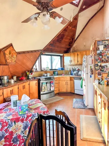 $250,000 | 906 Elwood Road, Squaw Valley, CA 93675