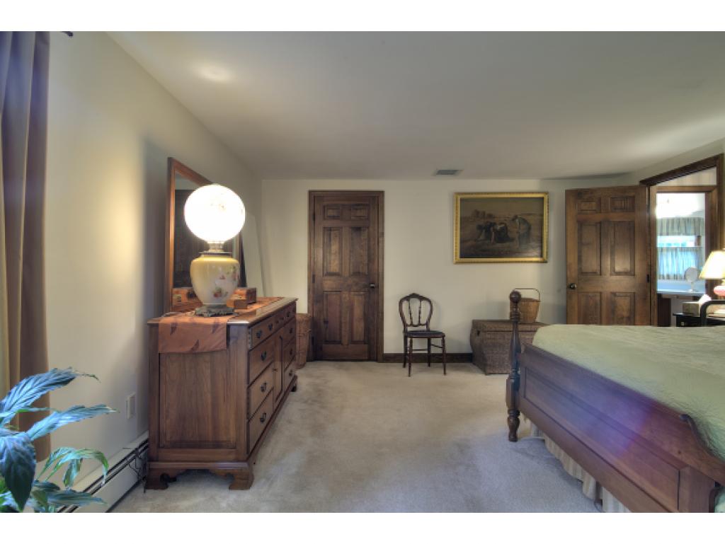 131 Range Road Windham, NH 03087 - Photo 14 of 24