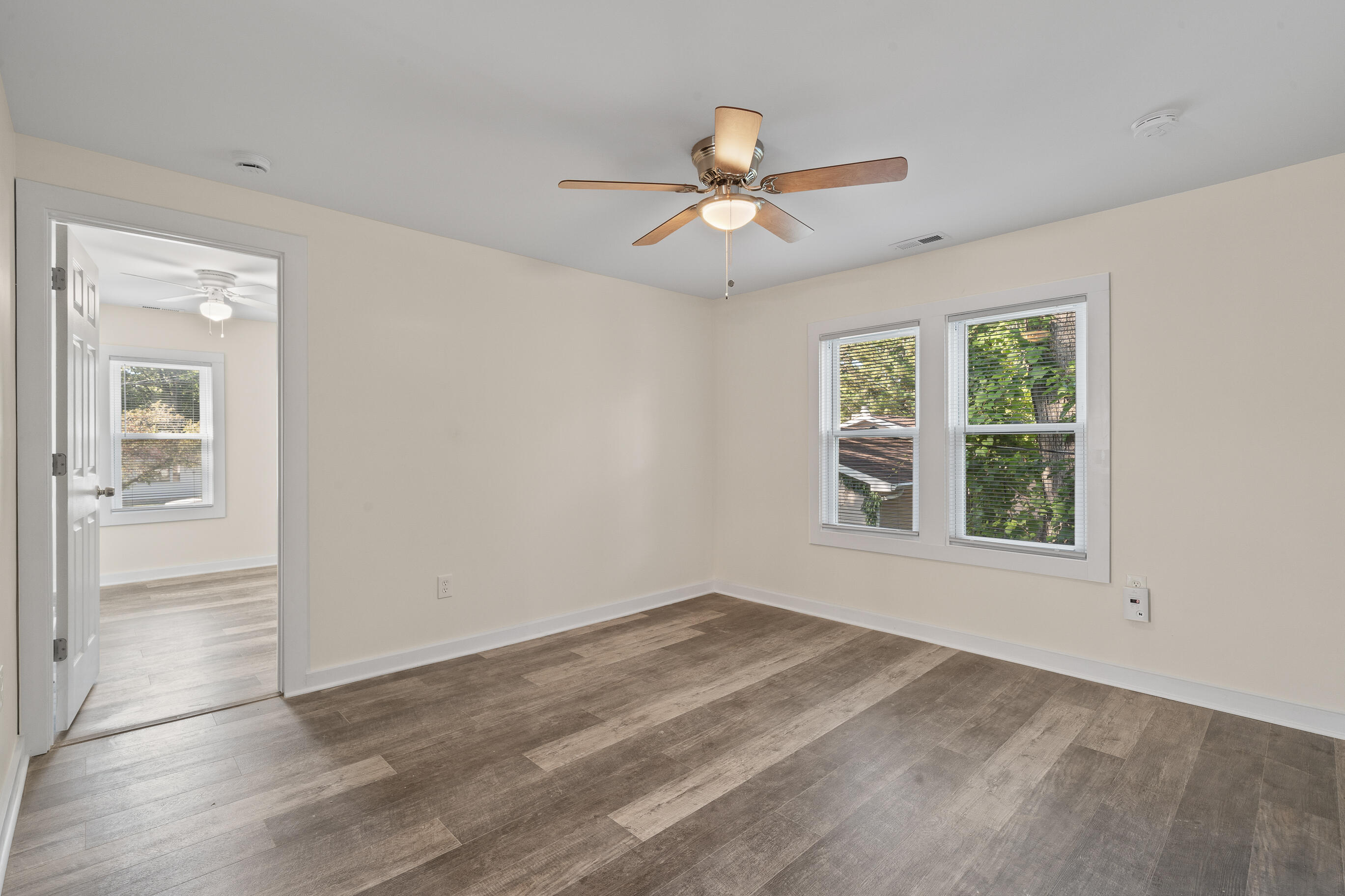 92 Congress Street Williams Bay, WI 53191 - Photo 11 of 32 Great room