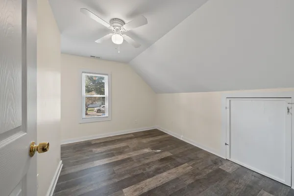 $1,575 | 92 Congress Street, Williams Bay, WI 53191