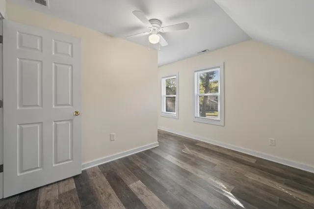 $1,675 | 92 Congress Street, Williams Bay, WI 53191