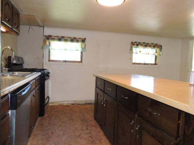 202 Butler Road Plattsburgh, NY 12901 - Photo 12 of 24 Gallery Image 12