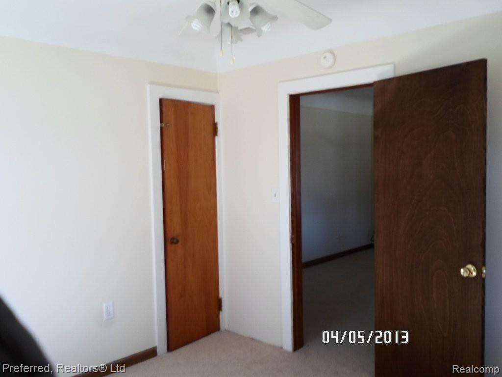 19912 Karr Road Belleville, MI 48111 - Photo 16 of 26 bed 2