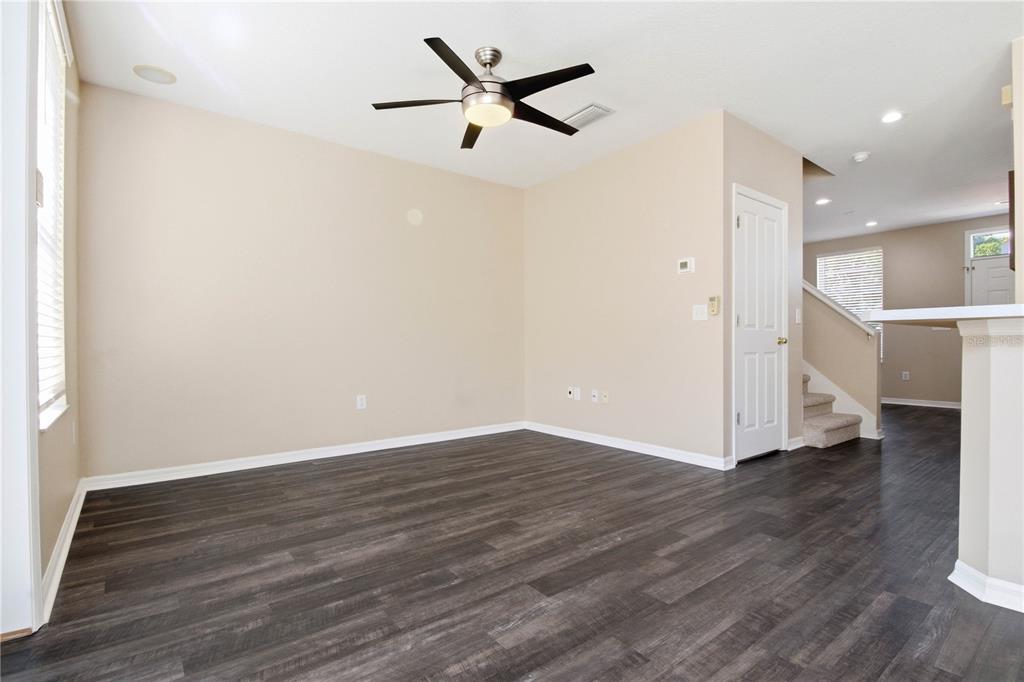 9808 New Parke Road Tampa, FL 33626 - Photo 13 of 52