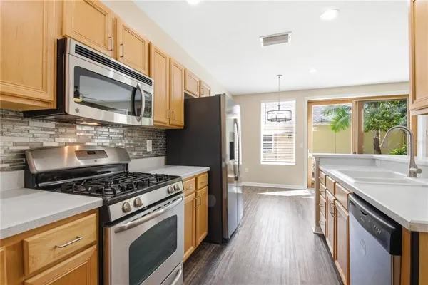 $2,750 | 9808 New Parke Road, Tampa, FL 33626