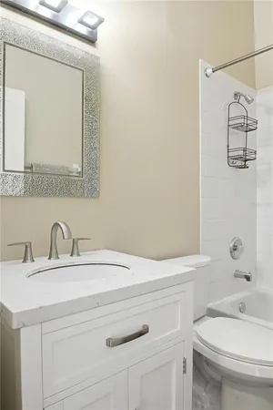 $2,750 | 9808 New Parke Road, Tampa, FL 33626