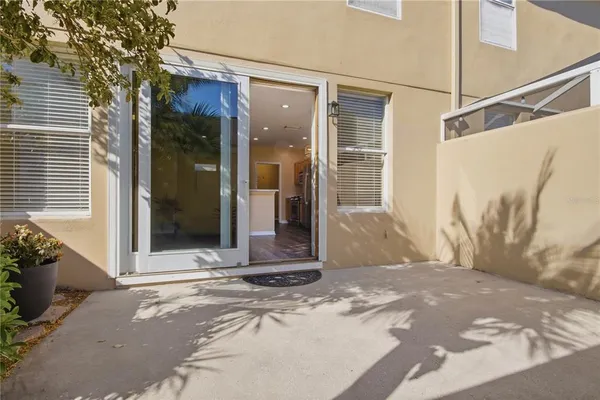 $2,750 | 9808 New Parke Road, Tampa, FL 33626