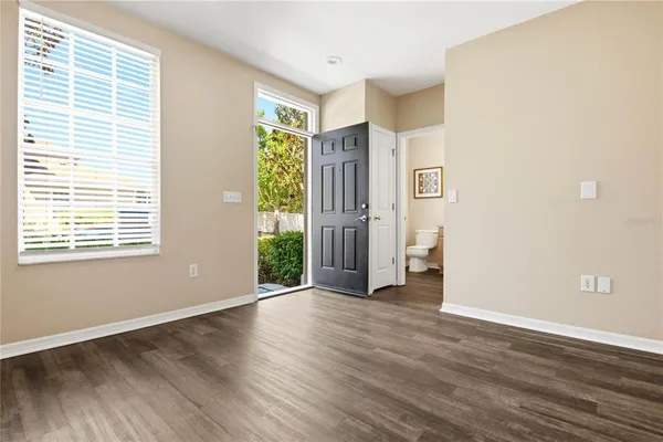 $2,750 | 9808 New Parke Road, Tampa, FL 33626