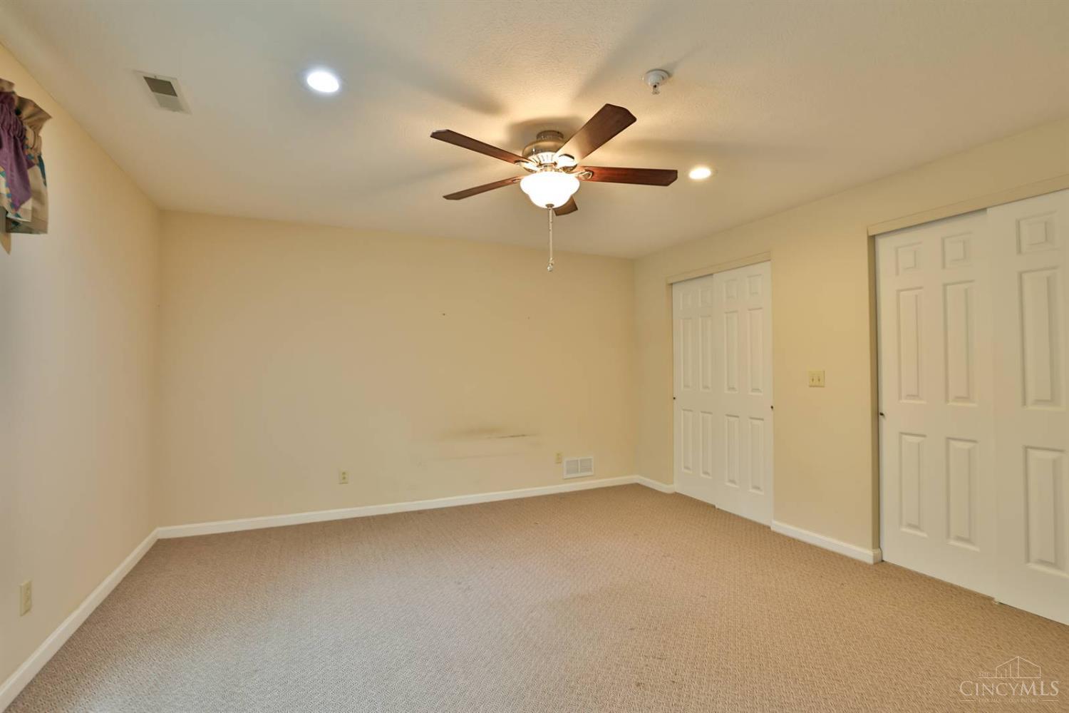 4310 Regency Ridge Court, Unit 108 Cincinnati, OH 45248 - Photo 24 of 41 Gallery Image 24