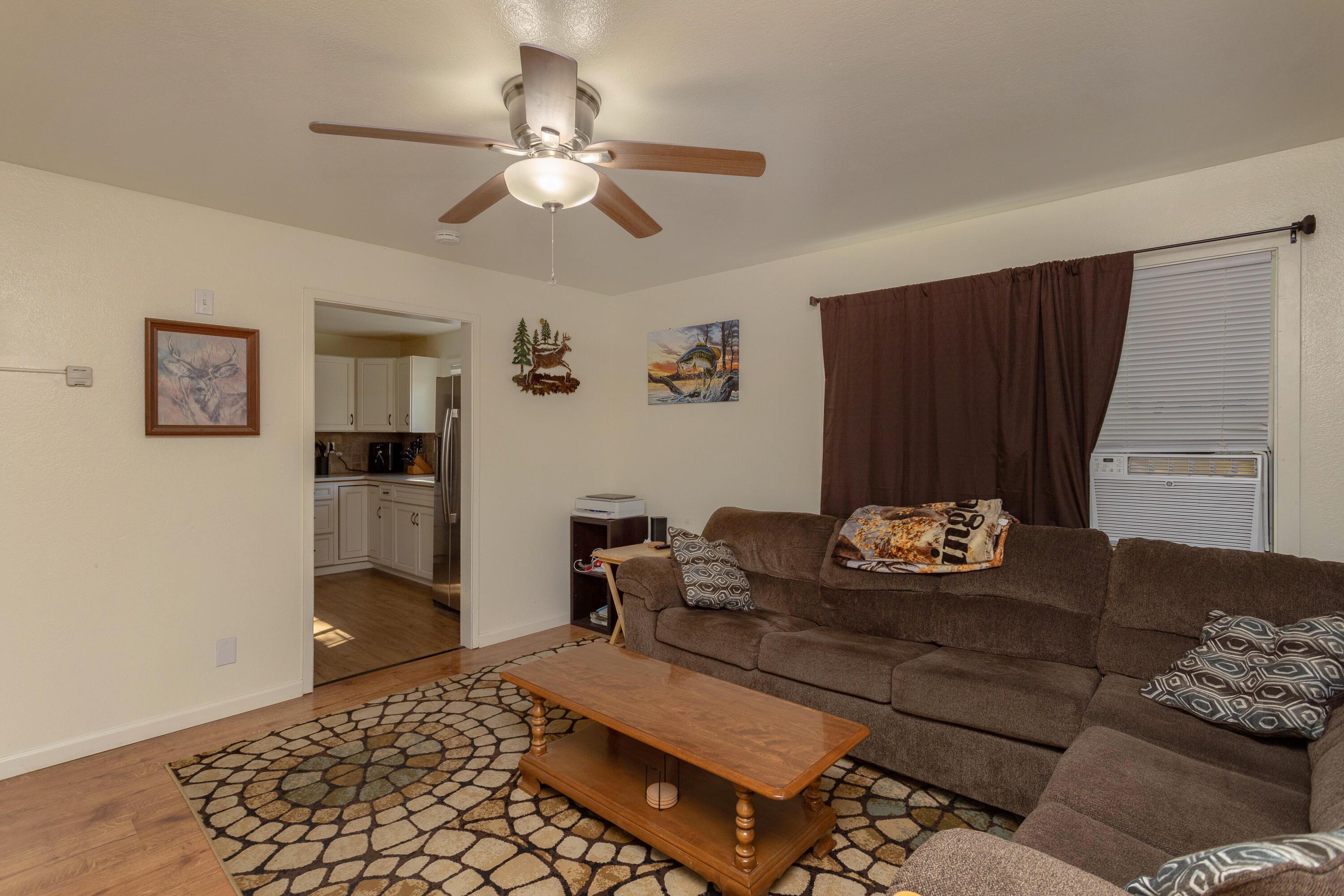 18831 Jessie Road Anderson, CA 96007 - Photo 7 of 51 254A3418