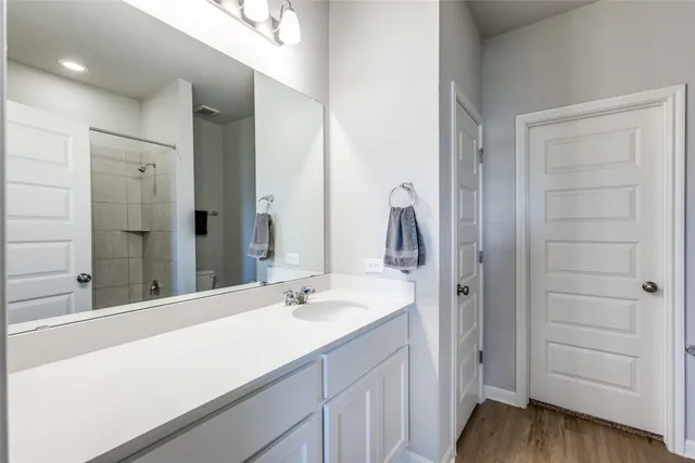 $235,000 | 204 Kellys Heroes Way, Jarrell, TX 76537