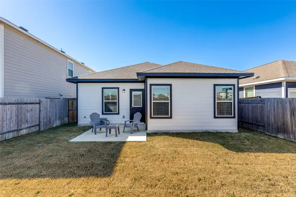 $225,000 | 204 Kellys Heroes Way, Jarrell, TX 76537