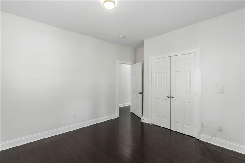 954 Byron Drive Southwest Atlanta, GA 30310 - Photo 16 of 20