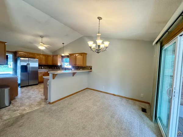 $375,000 | 3019 South Pkwy Court, Emporia, KS 66801