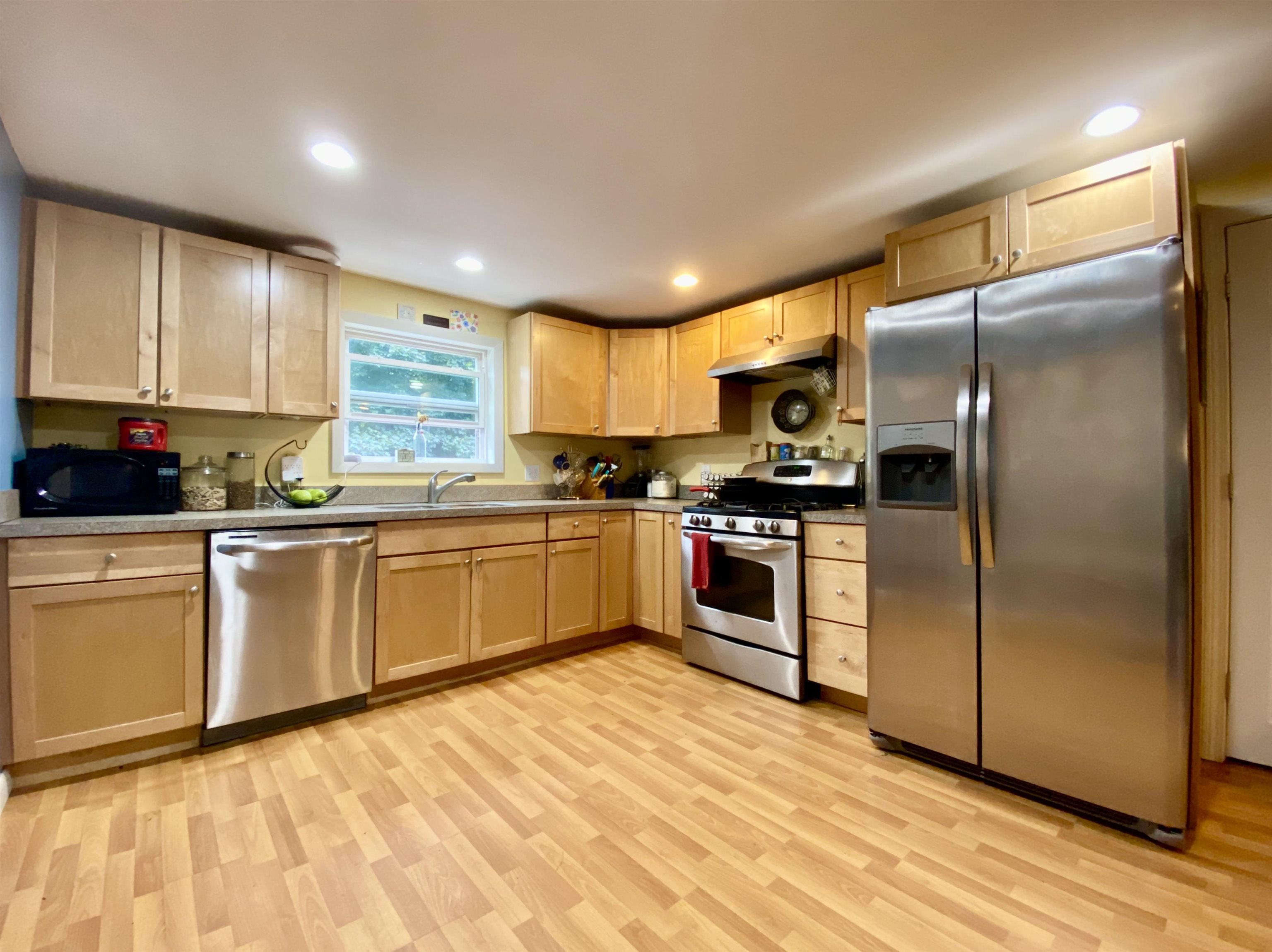 9 Roseland Road Newport, NH 03773 - Photo 12 of 25 Gallery Image 12