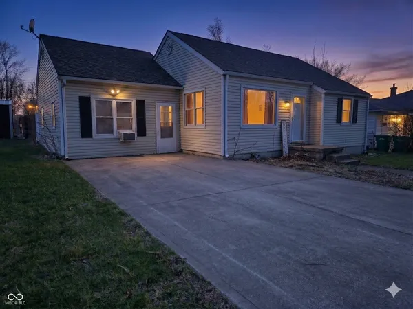$124,000 | 3015 South Main Street, New Castle, IN 47362