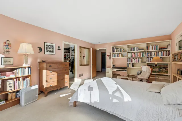 $659,000 | 142 Cambridge Street, St. Paul, MN 55105