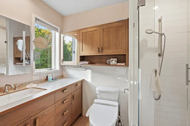 $659,000 | 142 Cambridge Street, St. Paul, MN 55105