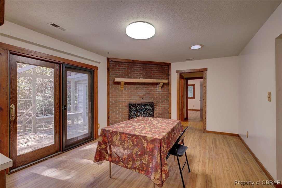 8711 Indian Road Gloucester, VA 23061 - Photo 10 of 23 Gallery Image 10