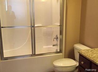 147 Sand Bar Lane Detroit, MI 48214 - Photo 2 of 14