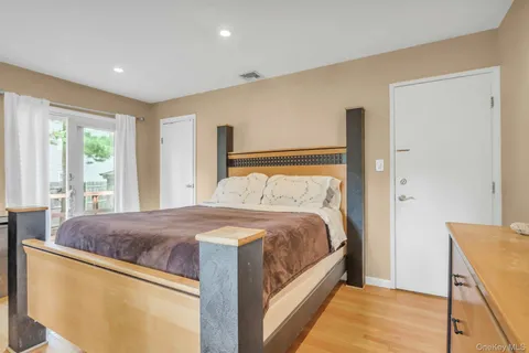 $979,000 | 78 Chestnut Street, Glen Cove, NY 11542
