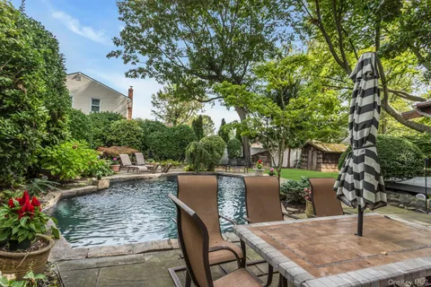 $979,000 | 78 Chestnut Street, Glen Cove, NY 11542
